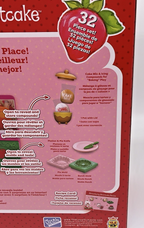 Strawberry Shortcake Berry Bake Shoppe Playset 32 Piece Set including Doll