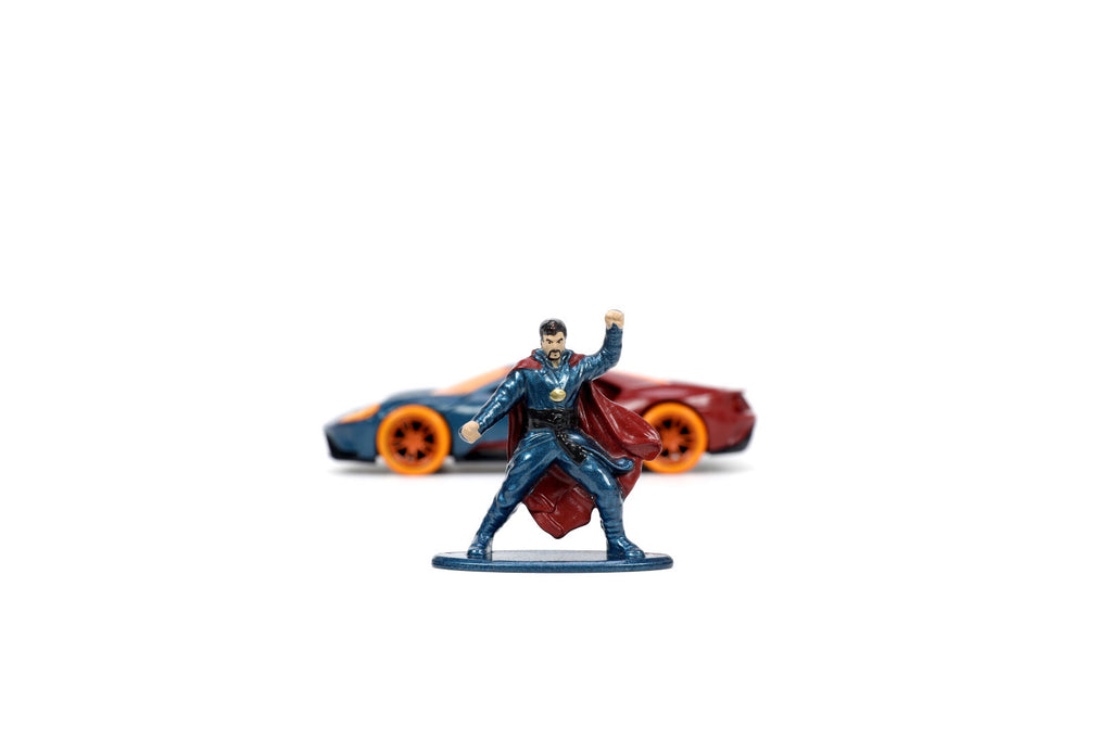 Doctor Strange with 2017 Ford GT NANO Figure 1/32 Vehicle Marvel Avenger