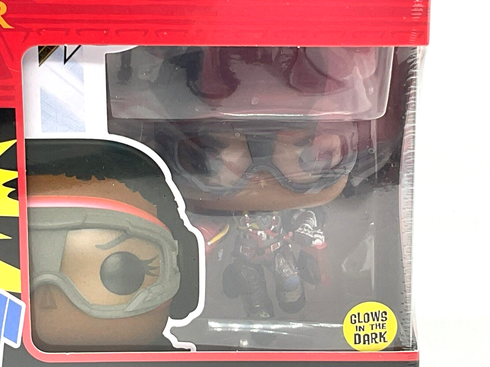 Black Panther Wakanda Forever Funko Pop + Tee Size Large Marvel Iron Heart Glows