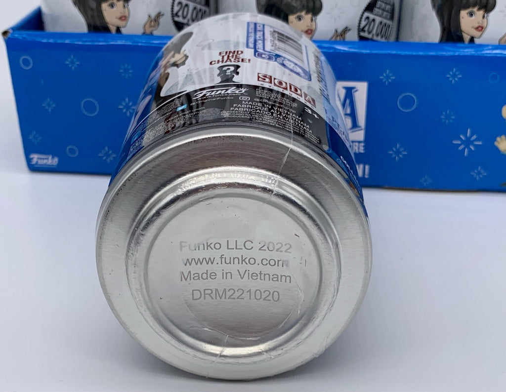 Elvira Funko Vinyl Soda Figure EE Exclusive Chance of Chase