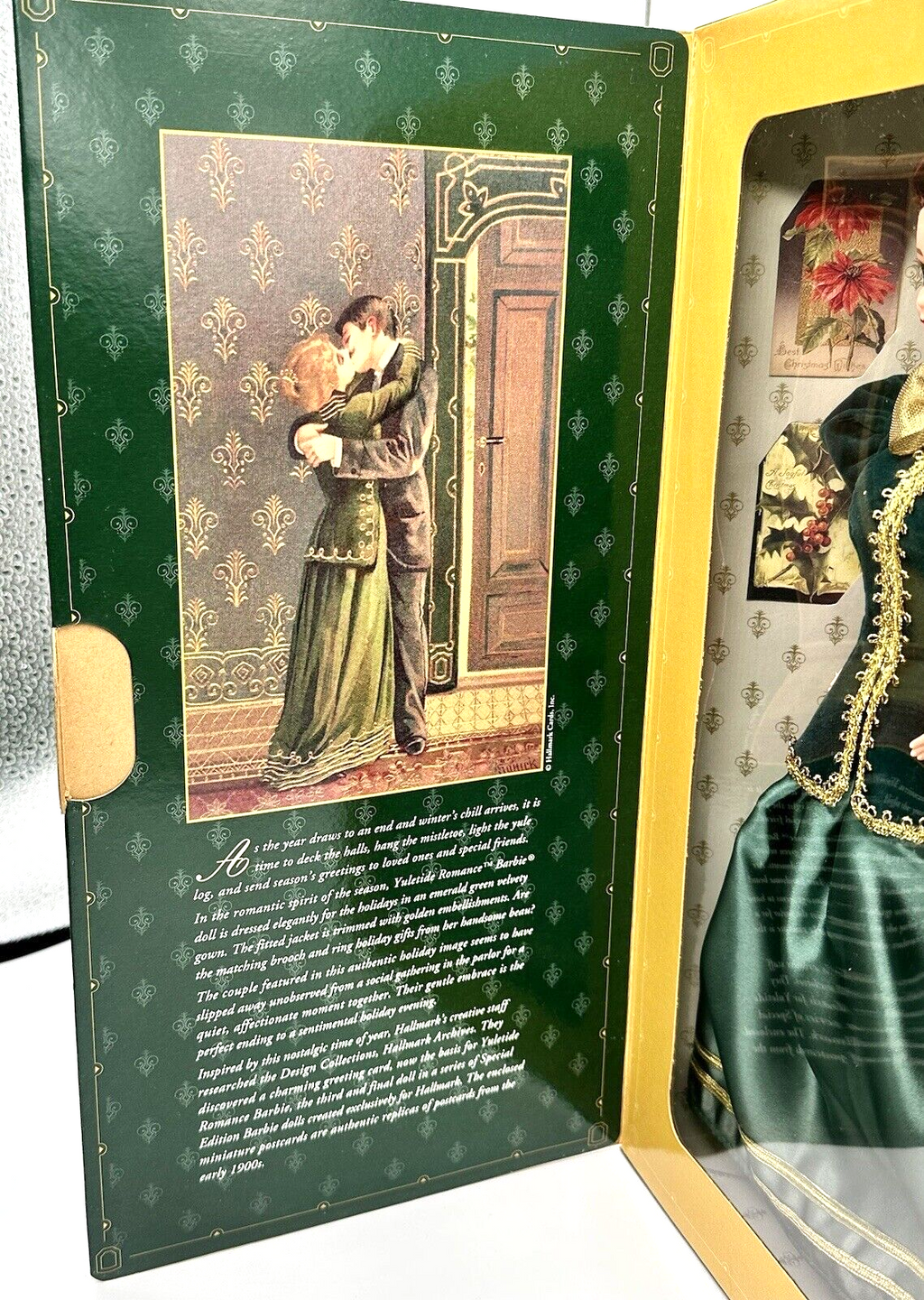 Yuletide Romance Barbie Doll Hallmark Special Edition 1996 New in Box