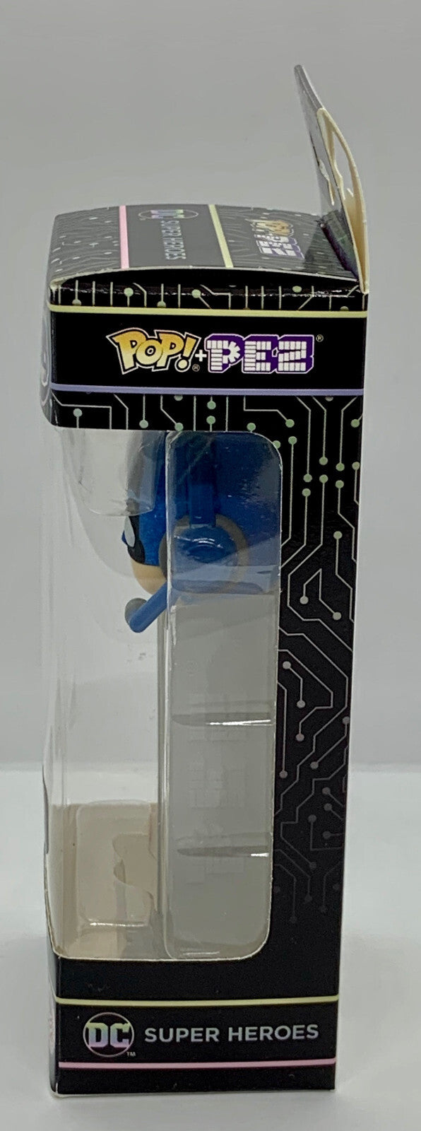Batman Gamer Funko Pop Pez Glows Game Stop Exclusive 2019 Dispenser and Candy