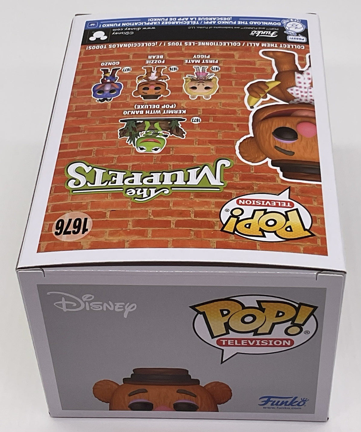 The Muppets Fozzie Bear Pop #1676 with Banana Funko Pop 2025
