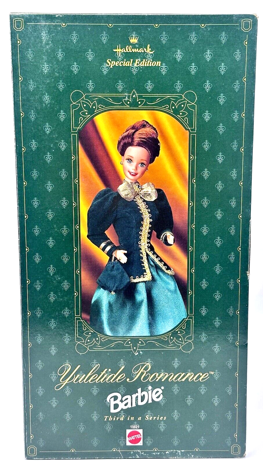 Yuletide Romance Barbie Doll Hallmark Special Edition 1996 New in Box