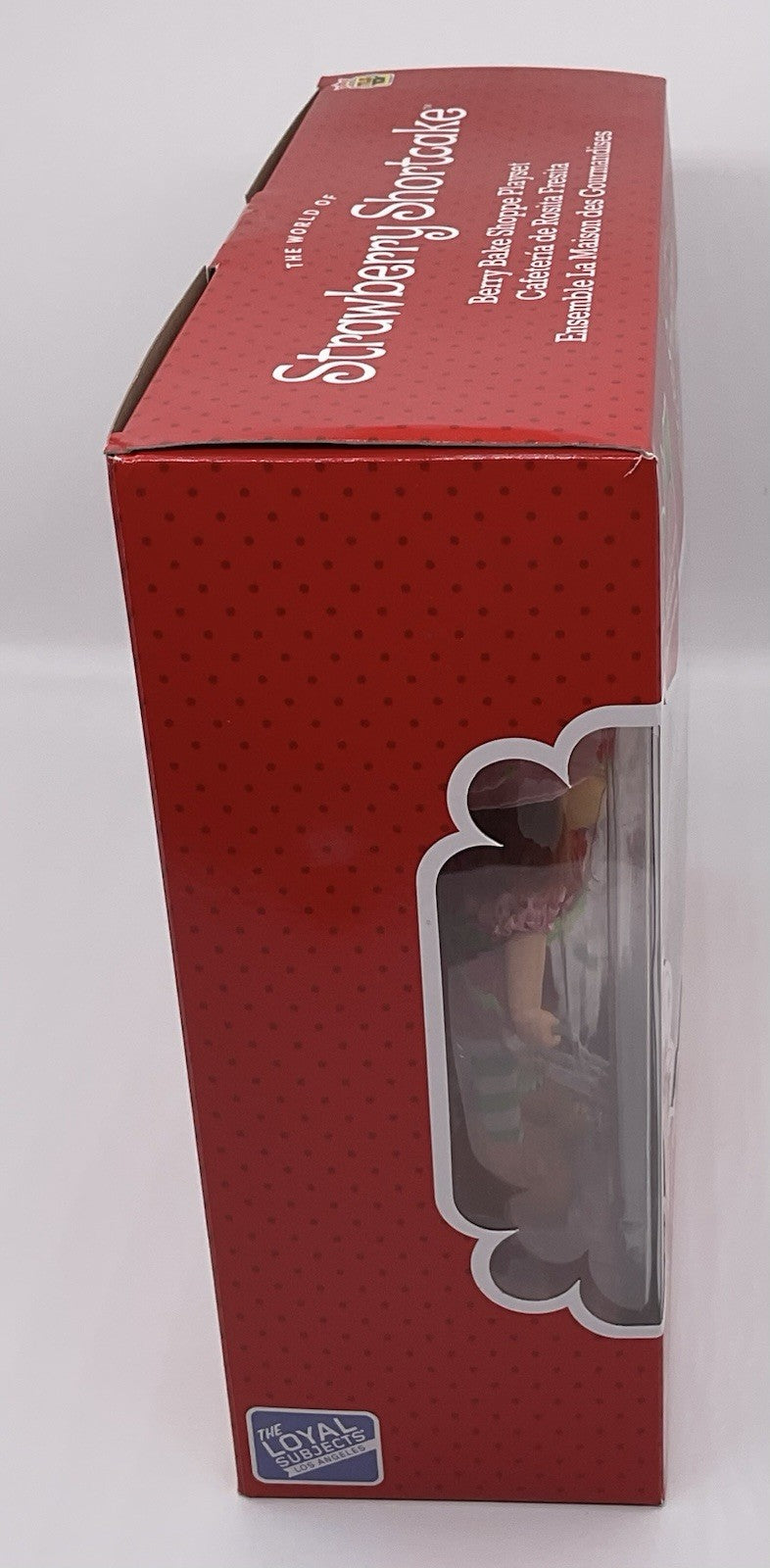 Strawberry Shortcake Berry Bake Shoppe Playset 32 Piece Set including Doll