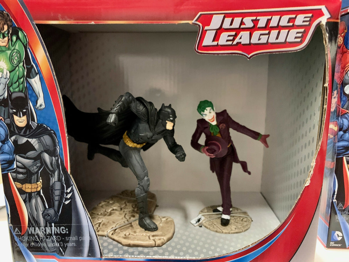 Batman vs The Joker Scenery Pack by Schleich Limited Edition 2 Piece Figure Set