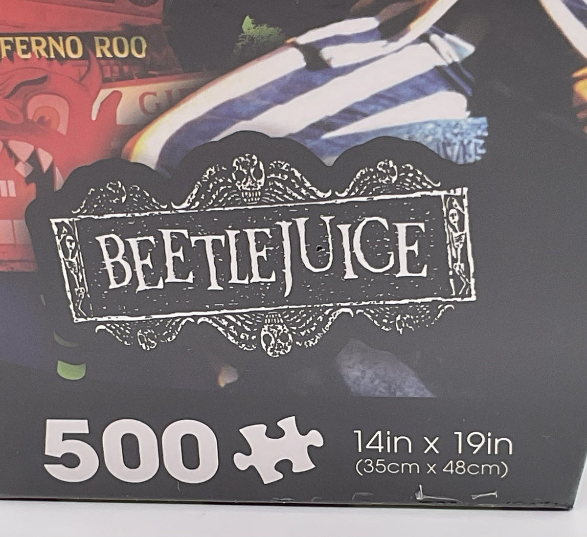 Beetlejuice 500 Piece Puzzle Coffin Box Puzzle Art Poster 14in x 19in Aquarius