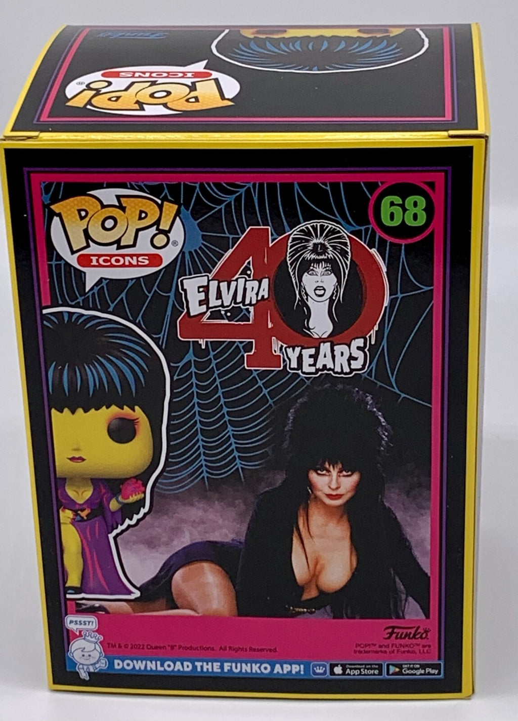 Elvira Pop #68 Black Light Elvira 40 Years Funko Pop Icons EE Exclusive 2022